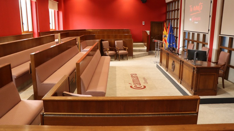 Salón de Plenos de la Cámara de Zaragoza
