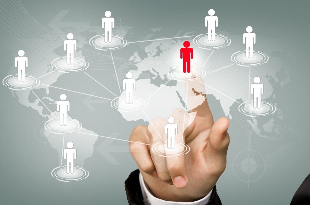 Buscar clientes, socios y oportunidades en el exterior