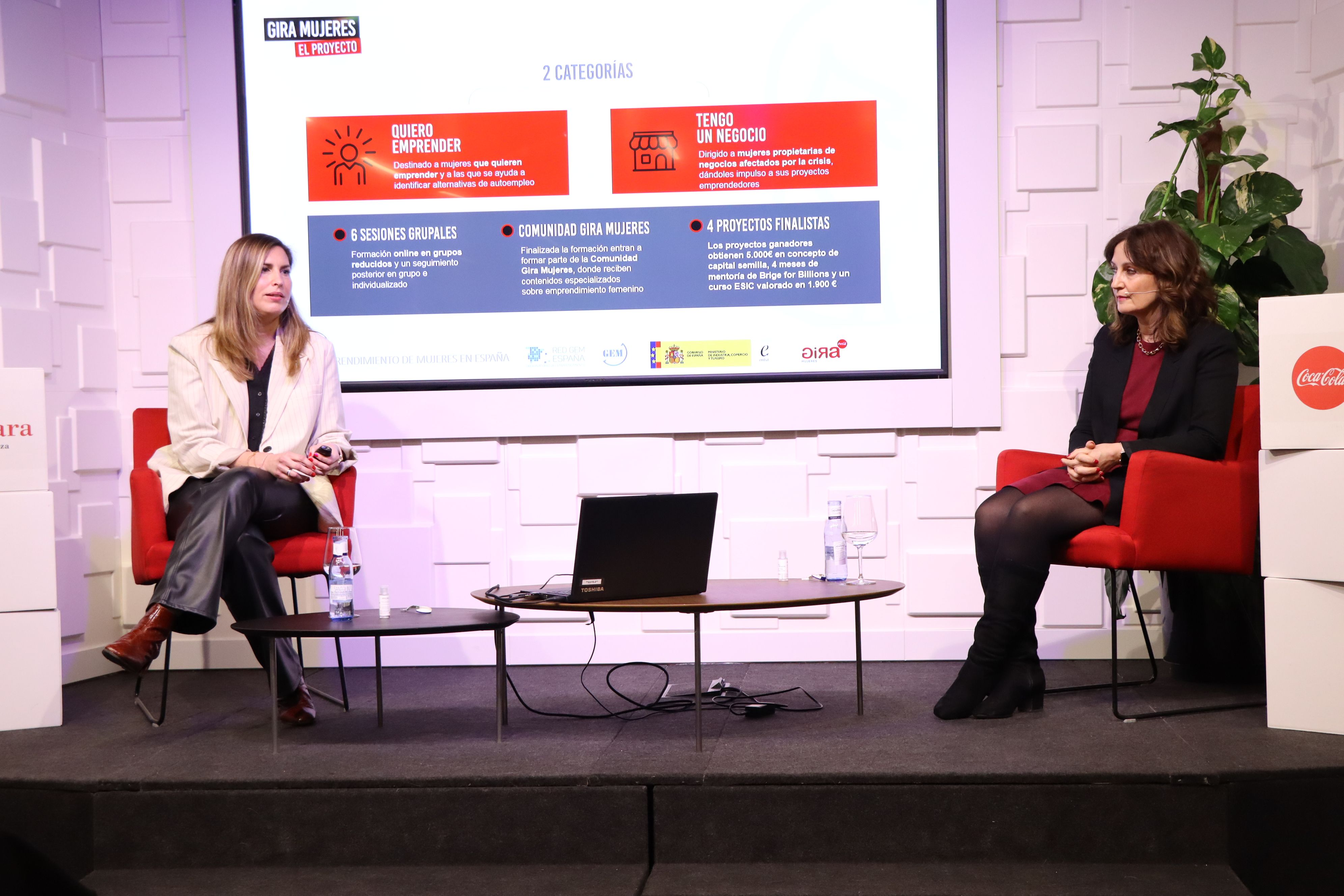 Coca Cola presenta un informe sobre emprendimiento femenino en Cámara Zaragoza