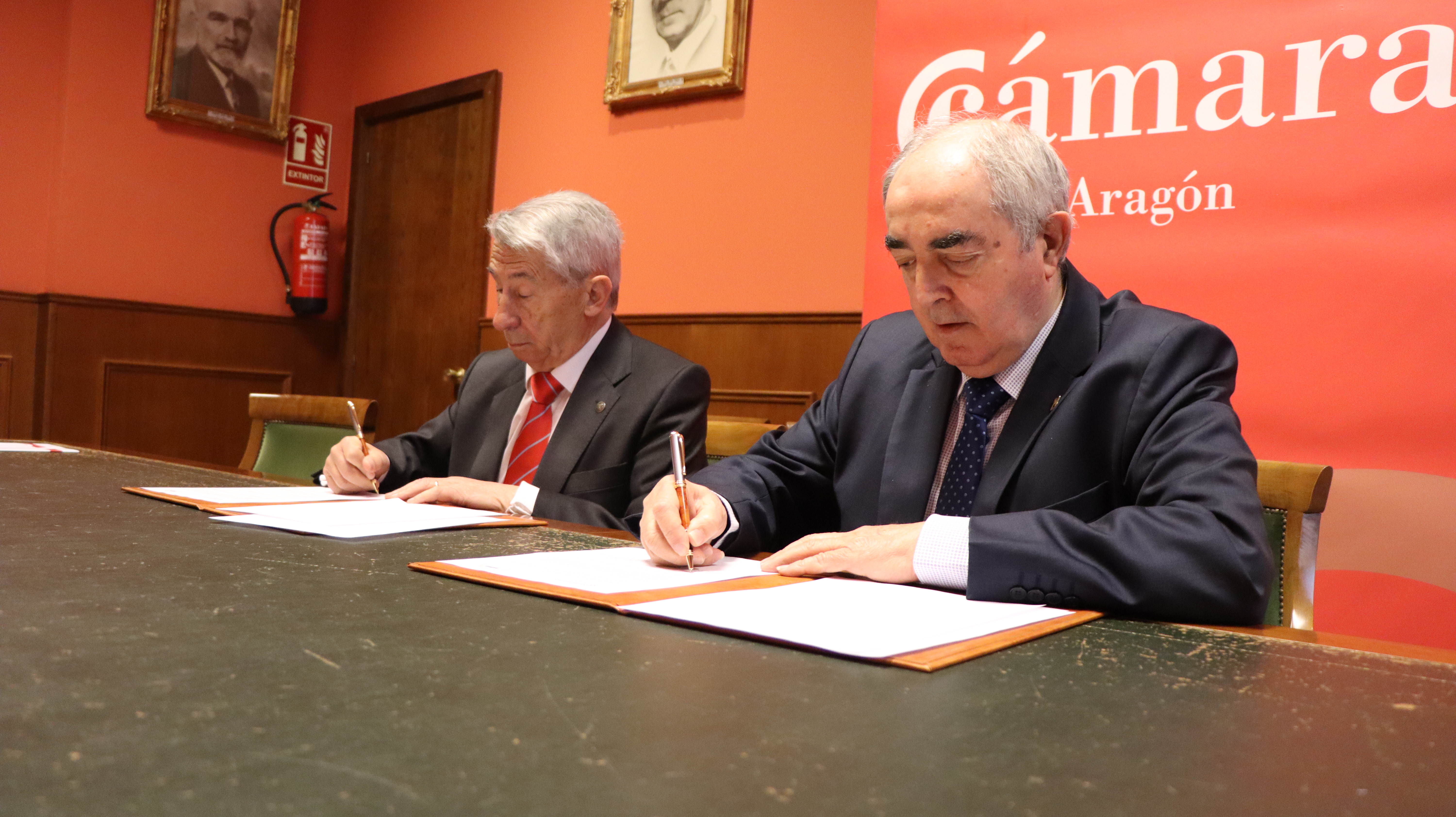 El Consejo Aragonés de Cámaras firma un convenio con el Consejo Social de la Universidad de Zaragoza