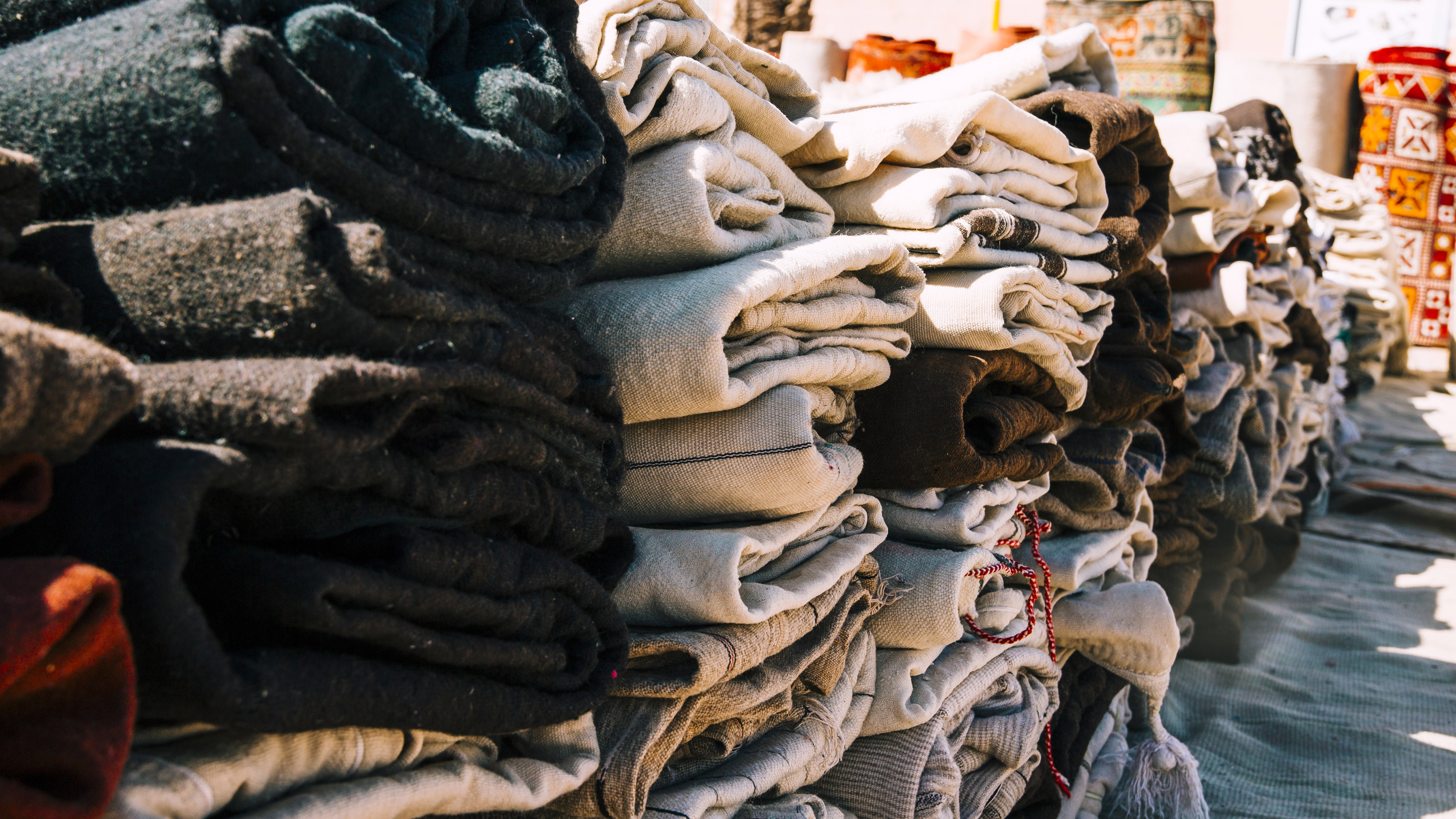 El panorama del residuo textil en España: el modelo de gestión textil de Humana