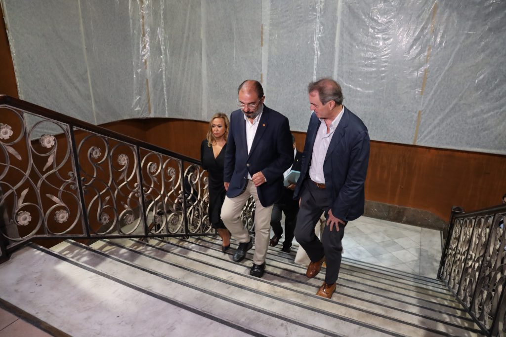 El presidente del Gobierno de Aragón visita la Cámara de Comercio de Zaragoza