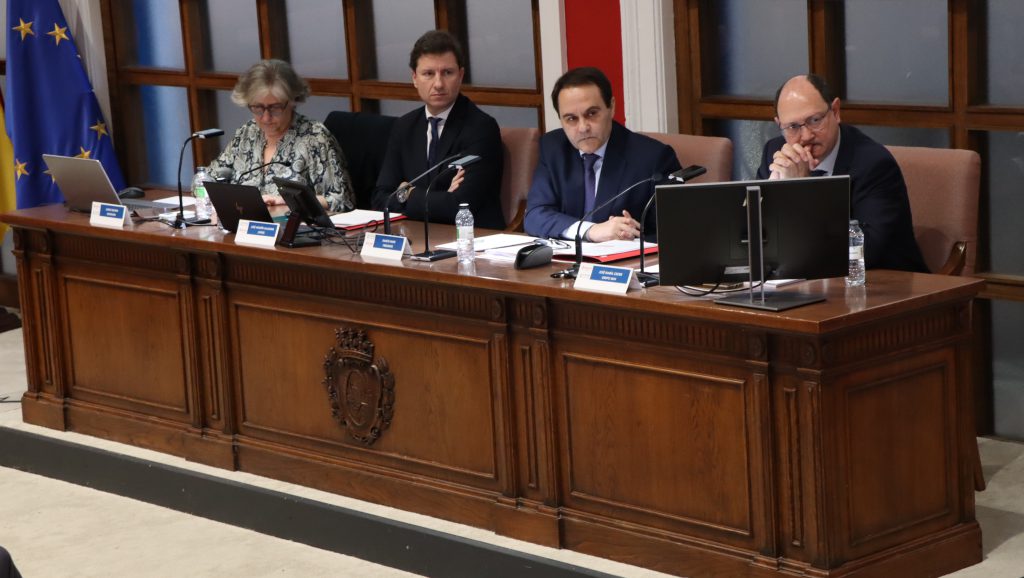 La Comisión de Energía de Cámara Zaragoza y CEOE Aragón pone el foco en la Ley de fomento de autoconsumo industrial en Aragón