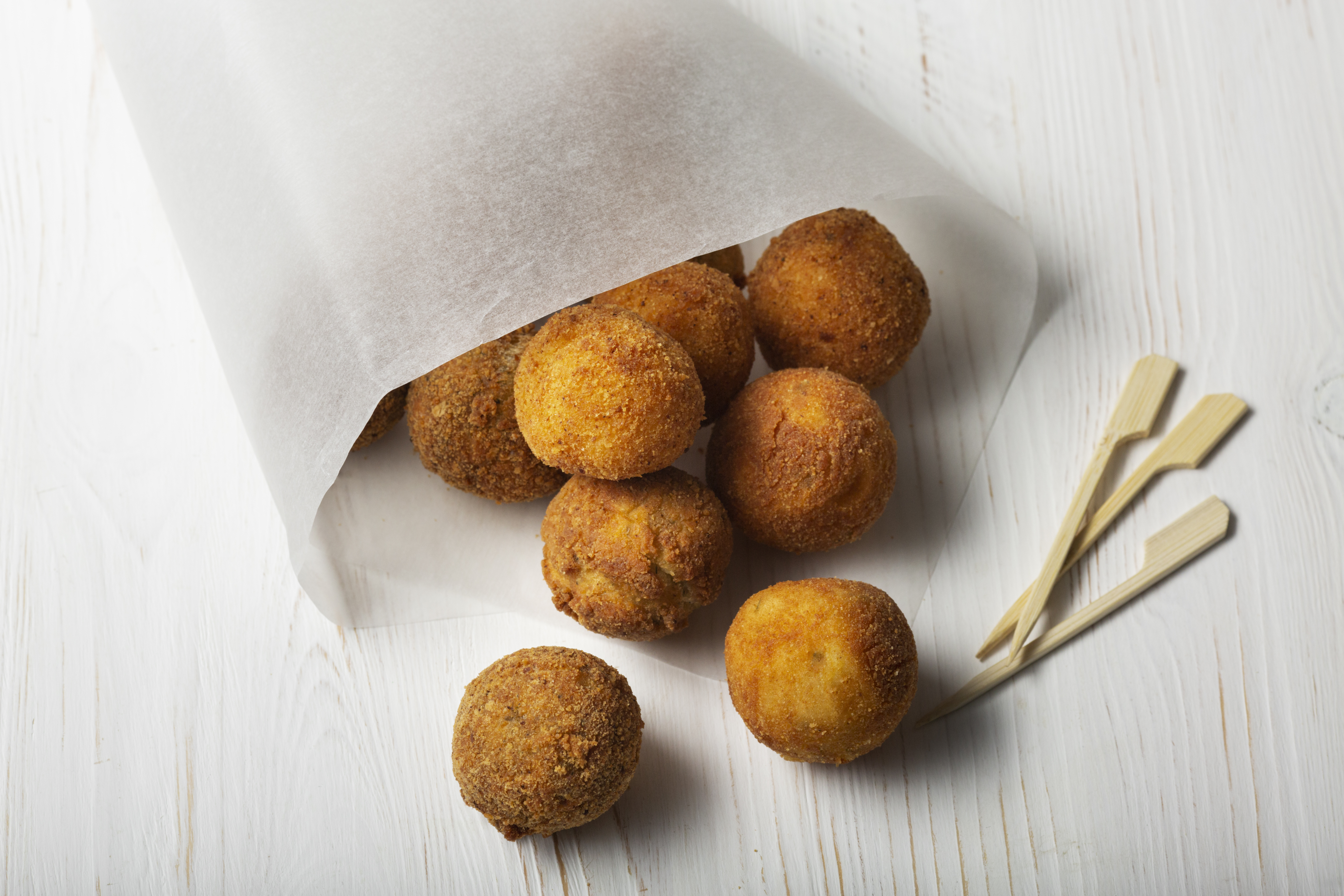 Primer Concurso Empresarial Gastronómico «Croquetas con propósito» | Cámara de Comercio & AJE Zaragoza