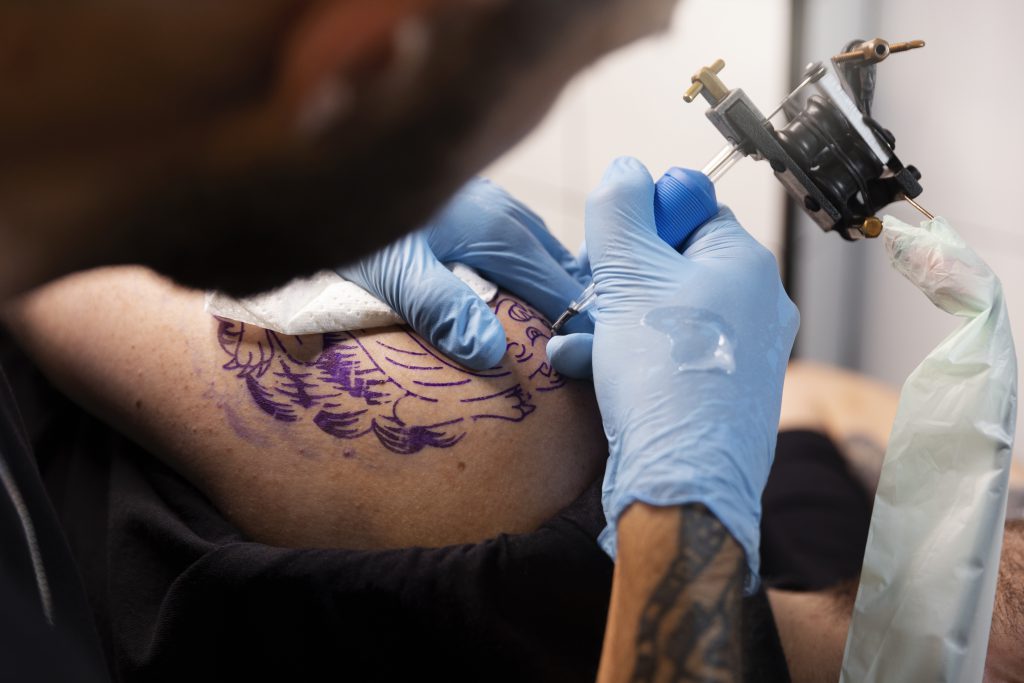 Curso de Iniciación al tatuaje, con certificado higiénico sanitario (2ª edición)