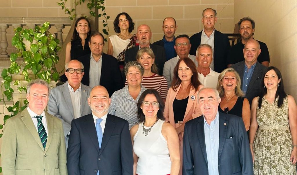 Las Cámaras de Comercio de Aragón, reunidas en Teruel, reclaman un impulso decidido a las infraestructuras estratégicas en su compromiso con el desarrollo económico de la región