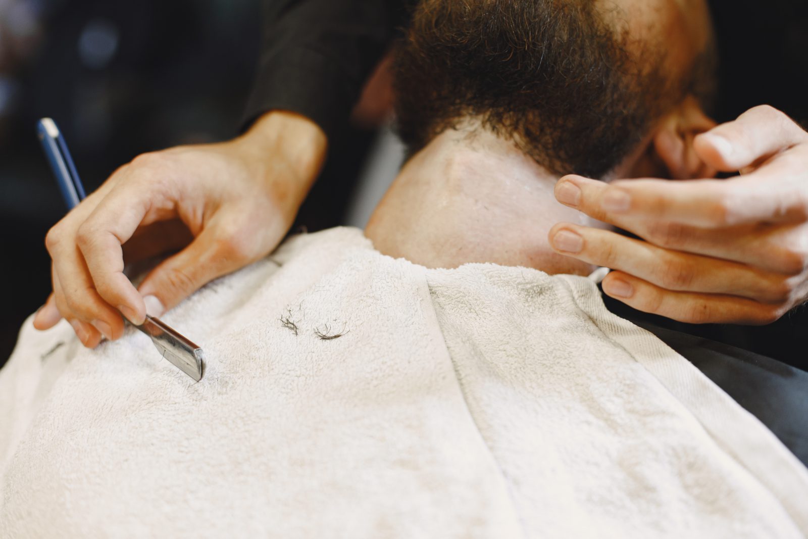 Curso de iniciación a la barbería